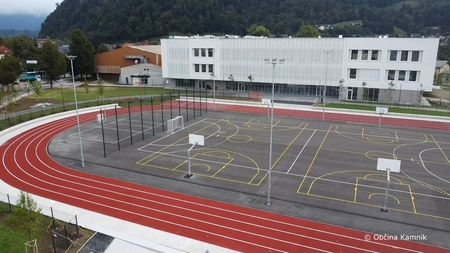 Športne površine med šolama (11)